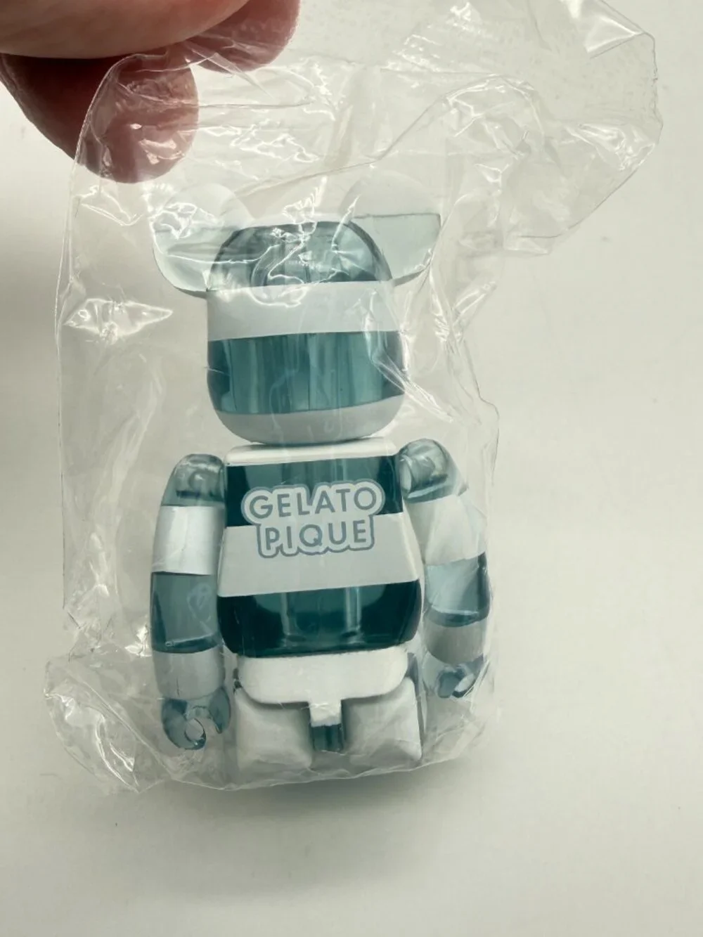 Bearbrick Series 43 Artist Gelato Pique Medicom Be@rbrick 100% Figure SET of 2